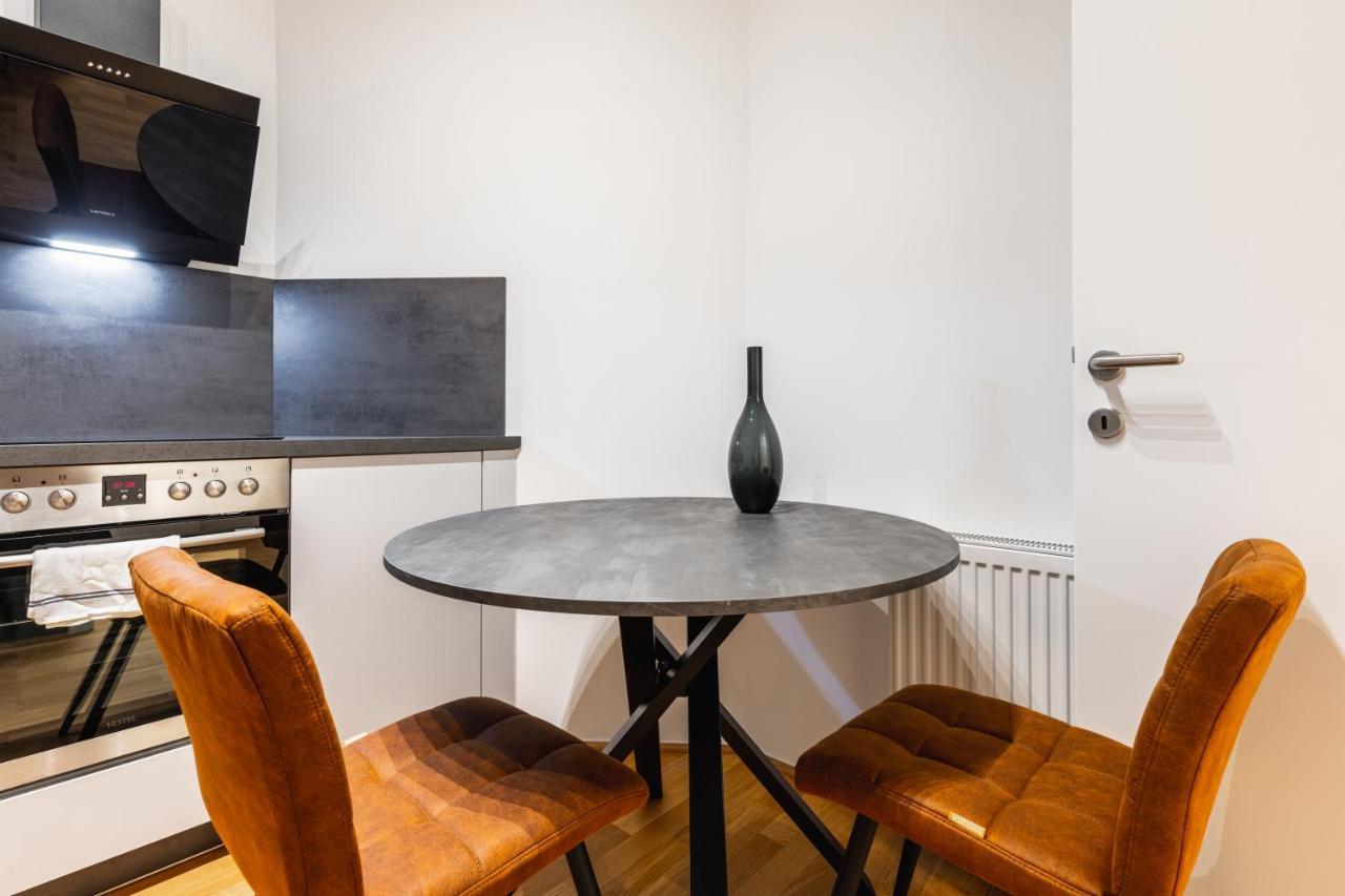 Trendy Apt With - Smart Tv, Coffee Machine In Meidling 维也纳 外观 照片